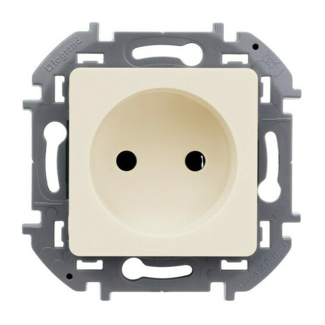 Розетка Legrand Inspiria, без шторок, без заземления, одинарная, винтовые клеммы, цвет - слоновая кость, 673711
