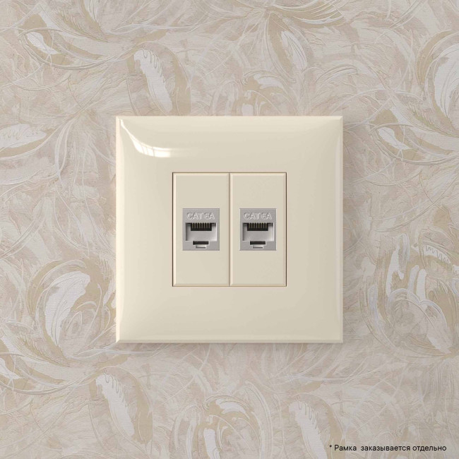 Компьютерная розетка RJ-45 без шторки в стену, кат.6А двойная экранированная, "Avanti", "Ванильная дымка" DKC 4405774 Компьютерная розетка RJ-45 без шторки в стену, кат.6А двойная экранированная, "Avanti", "Ванильная дымка" DKC 4405774