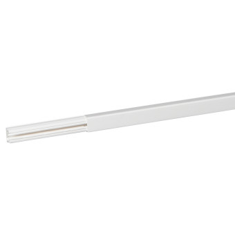 Legrand 030008 Мини-плинтус DLPlus - 20x12,5 мм - 1 отделение - длина 2,1 м - белый